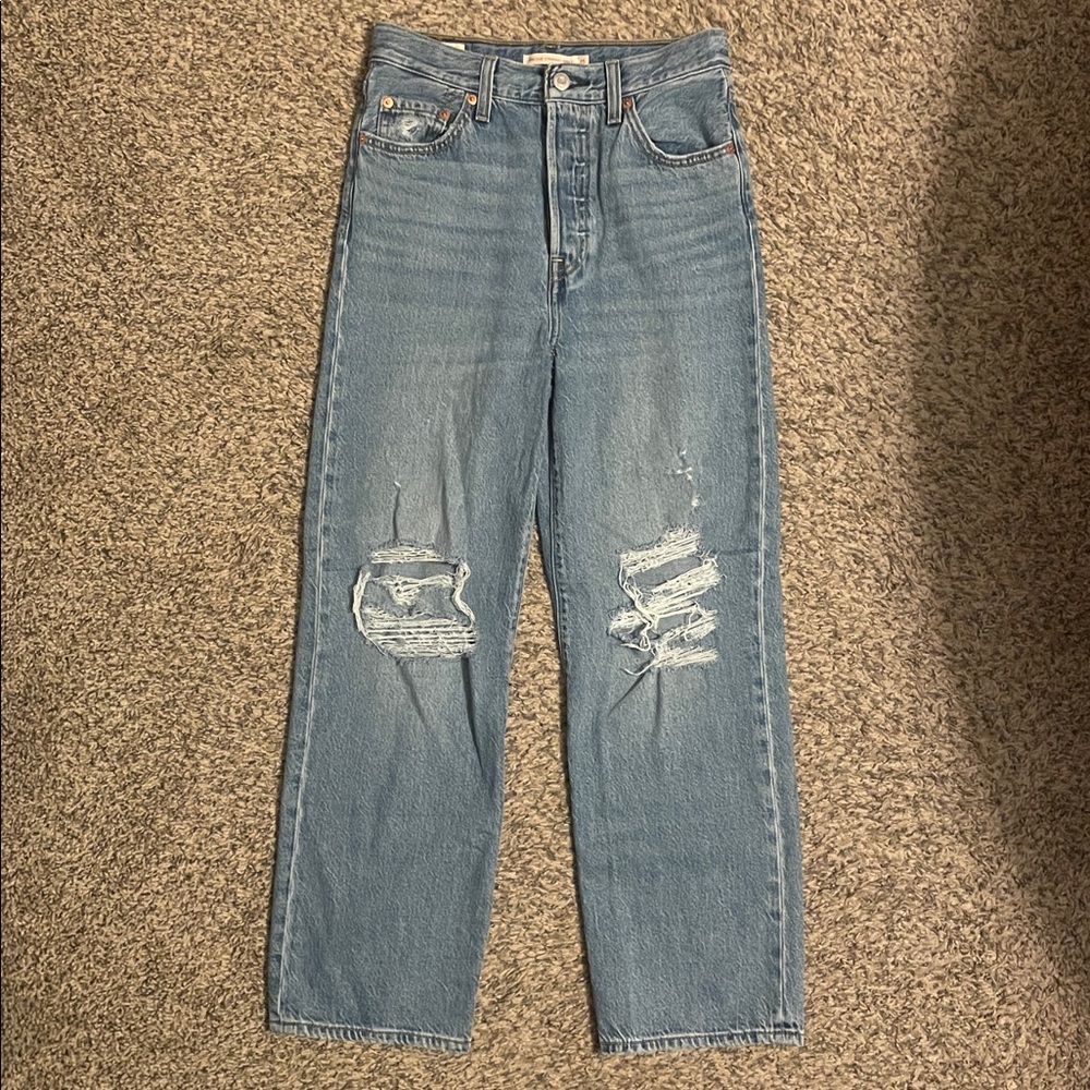 Levi ribcage straight ankle jeans -size 25